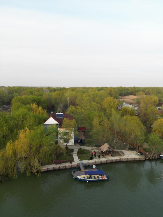 Pensiunea Uzlina Тулча Екстериор снимка